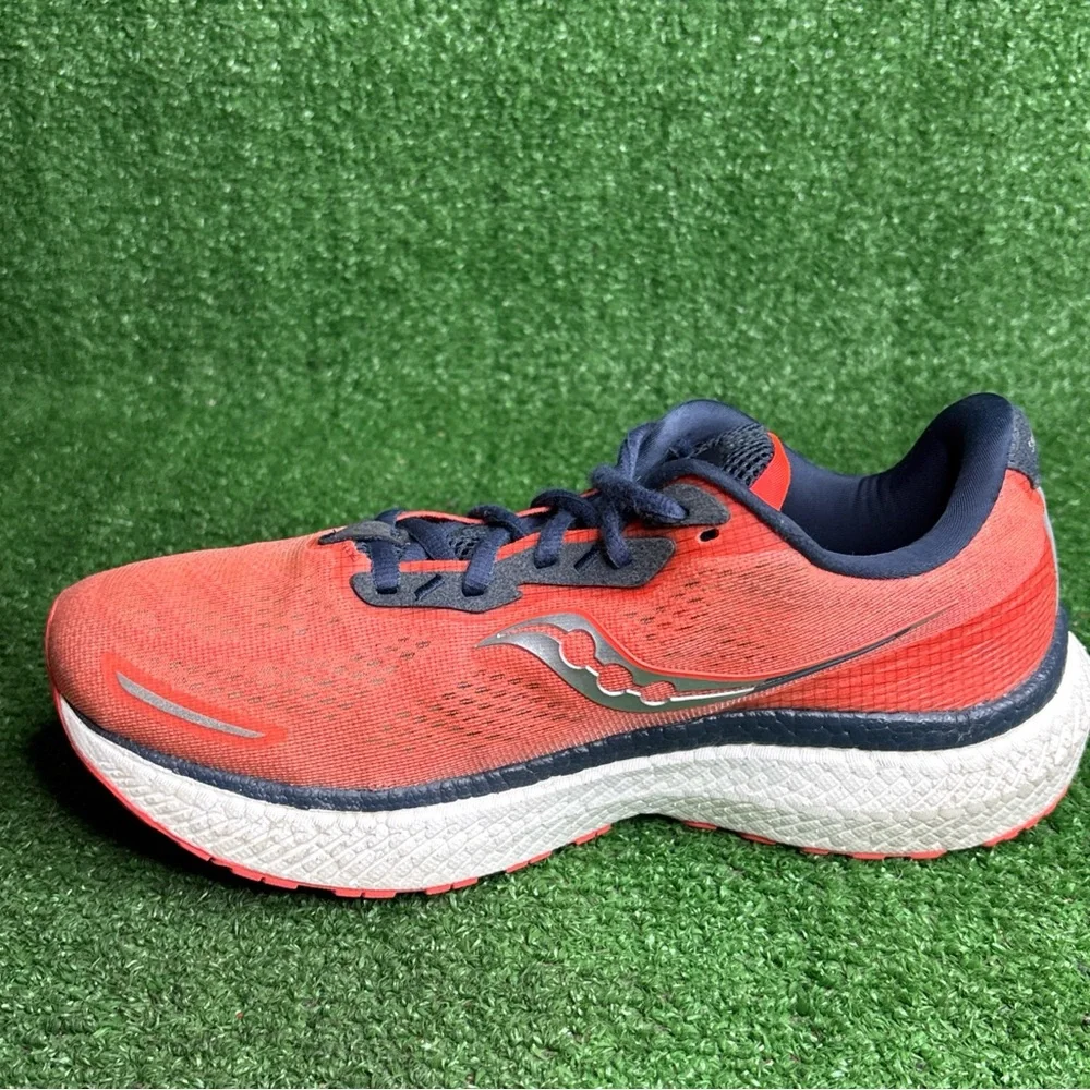 Saucony Triumph 19 Womens Size 9.5‎  S10678-16 Orange Running Shoes *See Pics*